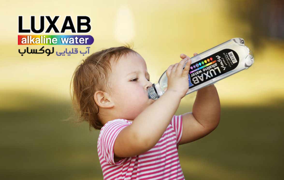 آیا نوزادان می توانند آب قلیایی بنوشند ؟